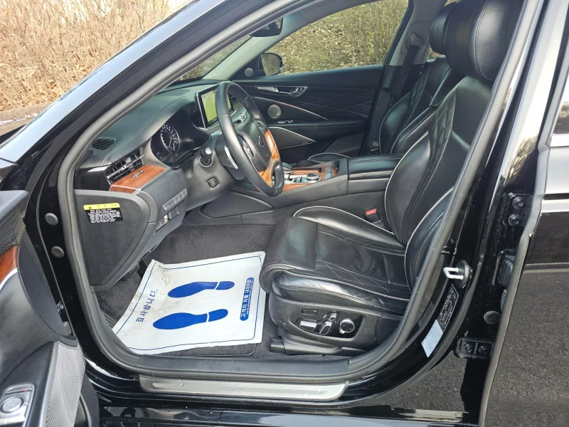 Kia K9