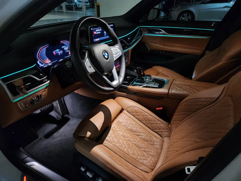 BMW 7-Series