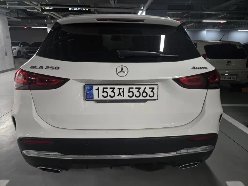 Mercedes-Benz GLA-Class