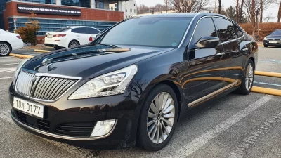 Hyundai Equus