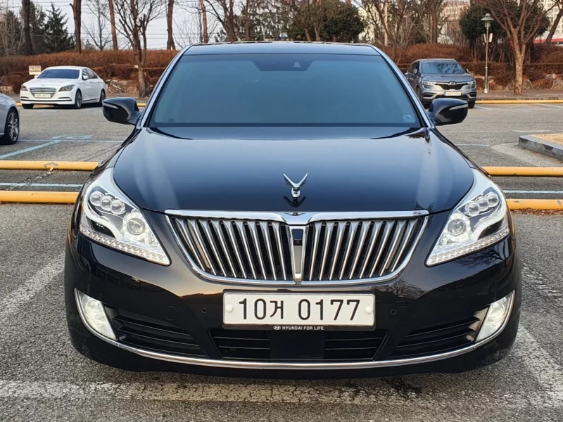 Hyundai Equus