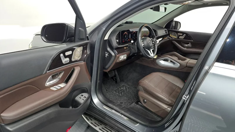 Mercedes-Benz GLE-Class
