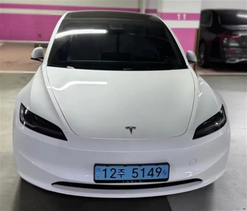 Tesla MODEL 3