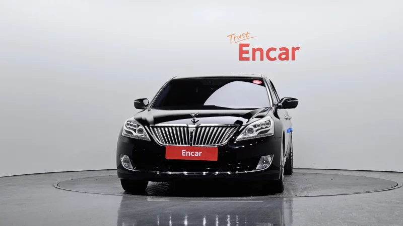 Hyundai Equus