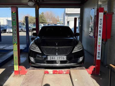 Hyundai Equus