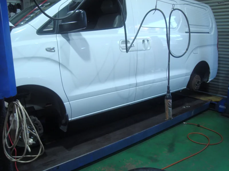 Hyundai Starex