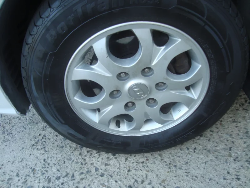 Hyundai Starex