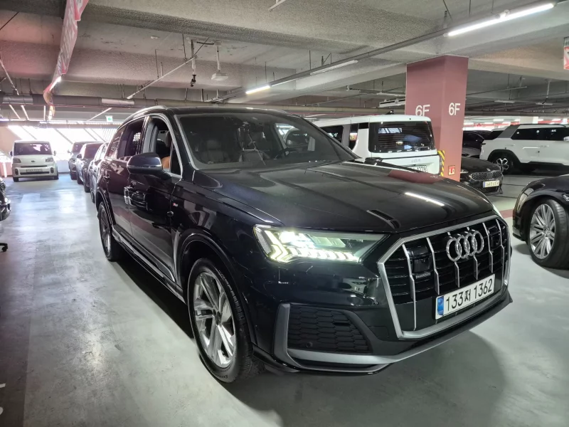 Audi Q7
