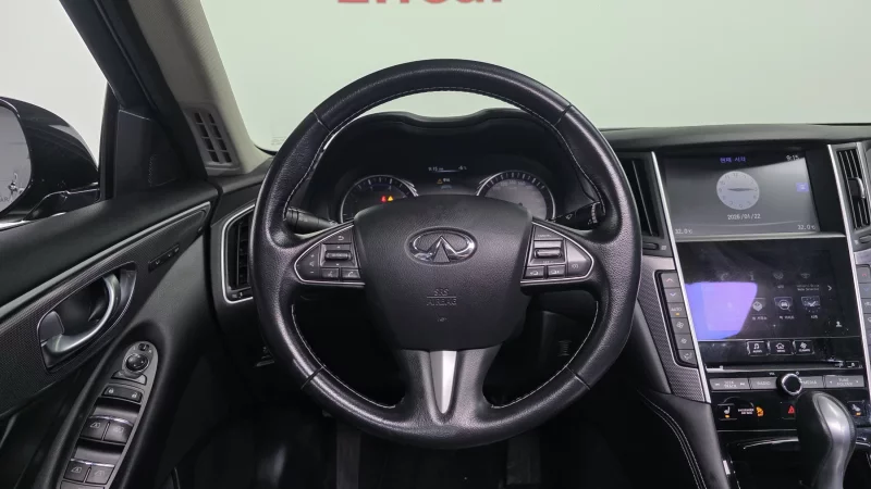 Infiniti Q50