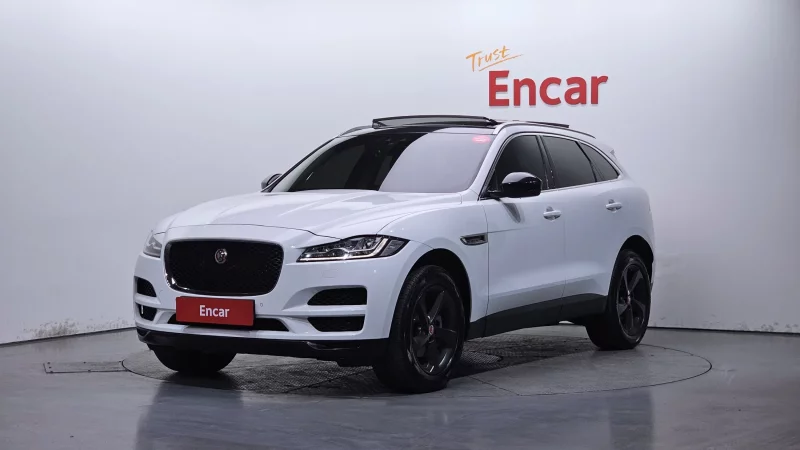 Jaguar F-PACE