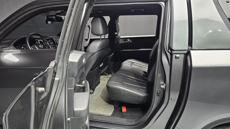 SsangYong Rexton Sports Khan