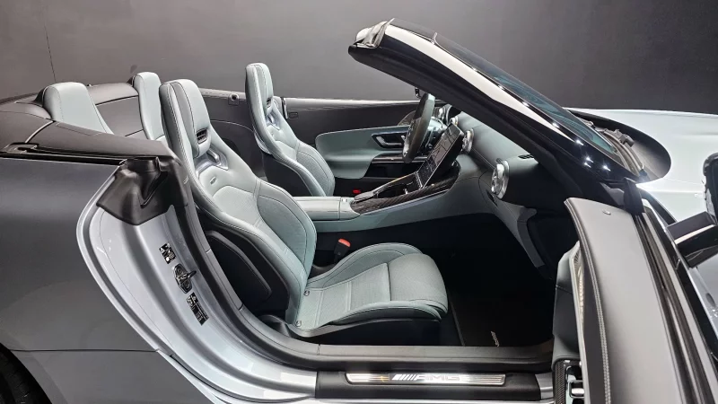 Mercedes-Benz SL-Class