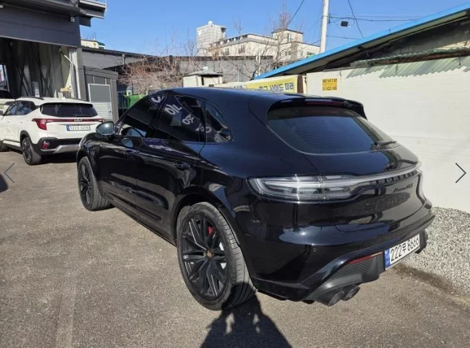 Porsche MACAN
