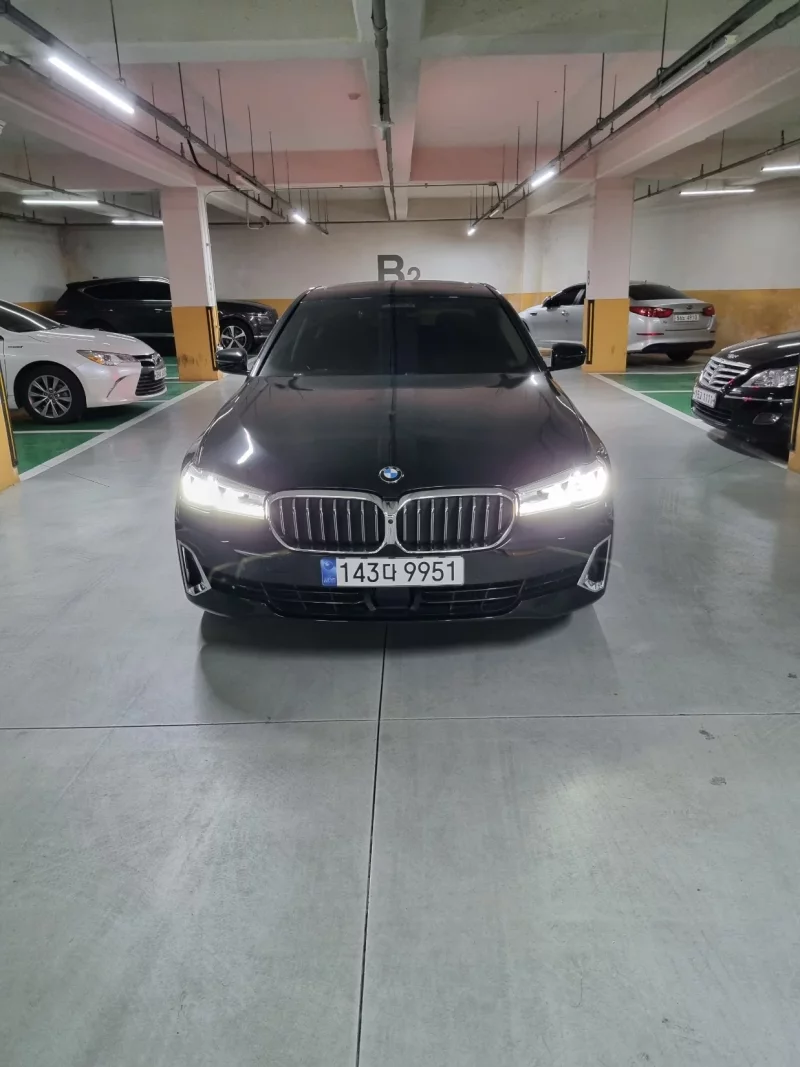 BMW 5-Series