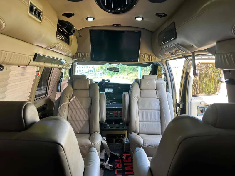 Chevrolet Express Van