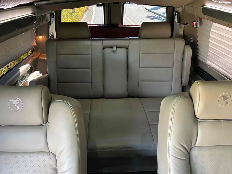 Chevrolet Express Van