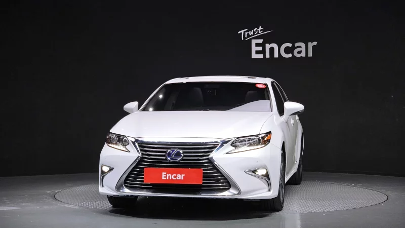 Lexus ES300h