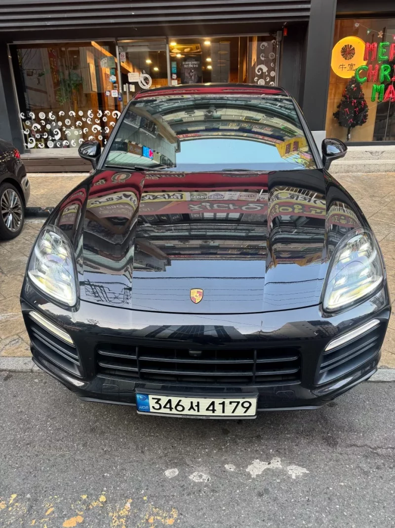 Porsche CAYENNE