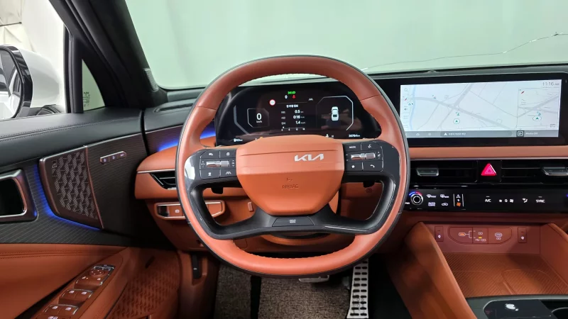 Kia K8