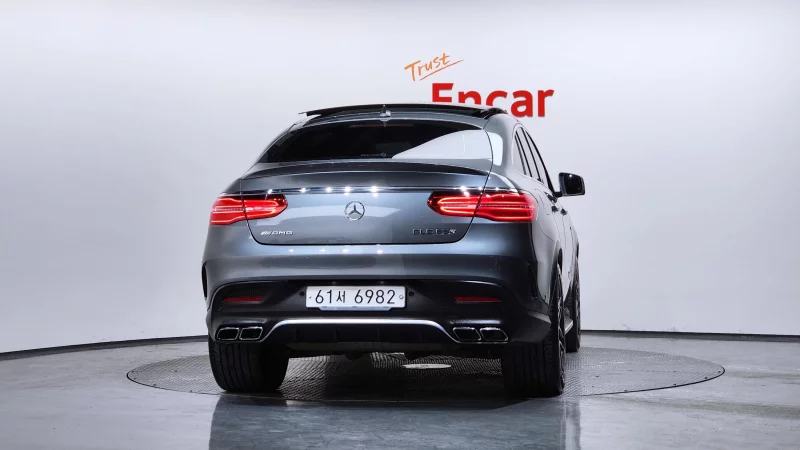 Mercedes-Benz GLE-Class