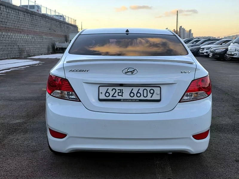 Hyundai Accent