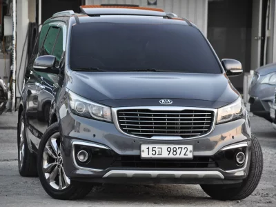 Kia Carnival