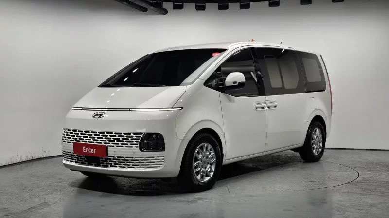 Hyundai Staria
