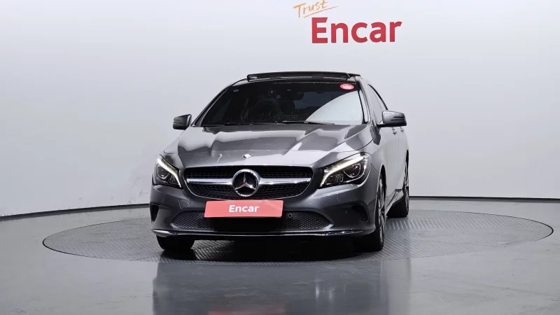 Mercedes-Benz CLA-Class