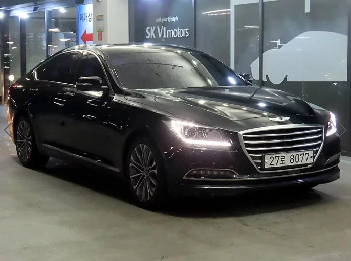 Hyundai Genesis