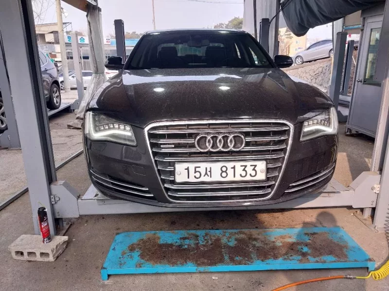 Audi A8