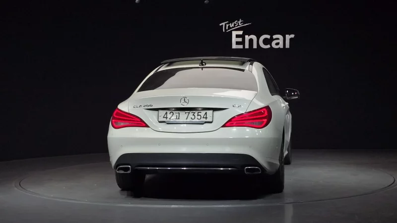 Mercedes-Benz CLA-Class