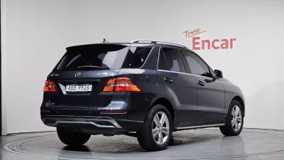 Mercedes-Benz M-class