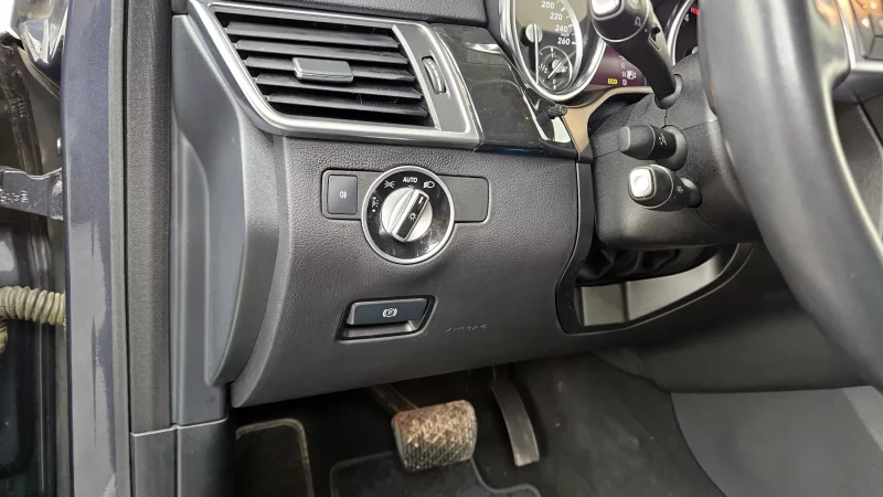 Mercedes-Benz M-class