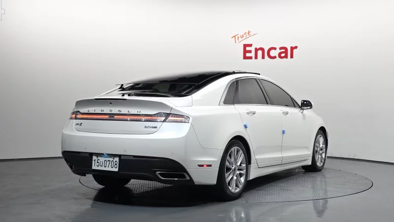 Lincoln MKZ