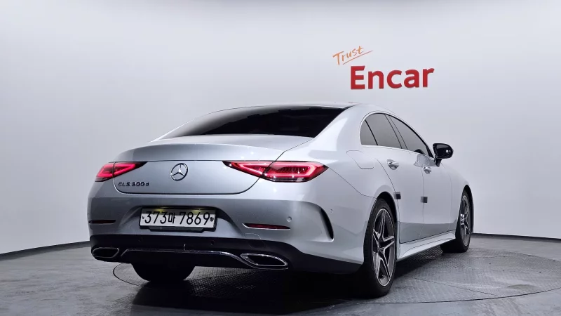 Mercedes-Benz CLS-Class