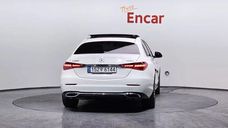 Mercedes-Benz C-Class