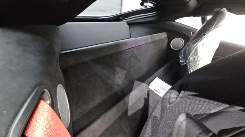 Aston Martin VANTAGE