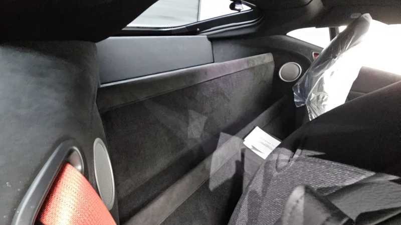 Aston Martin VANTAGE