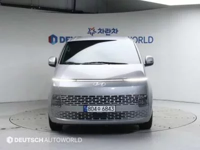 Hyundai Staria