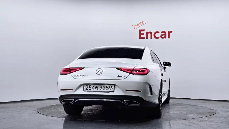 Mercedes-Benz CLS-Class