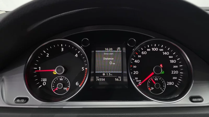 Volkswagen PASSAT CC