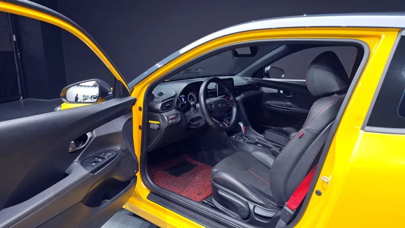 Hyundai Veloster