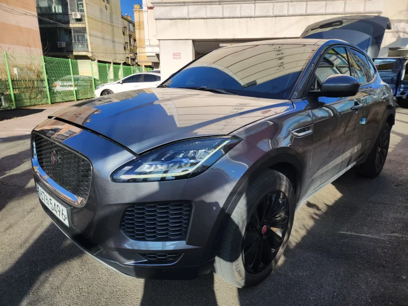 Jaguar E-PACE