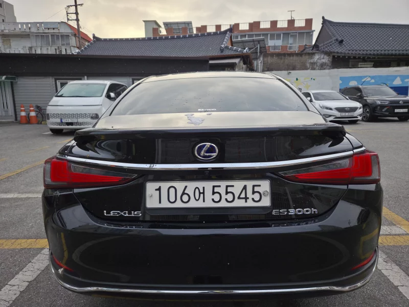 Lexus ES300h