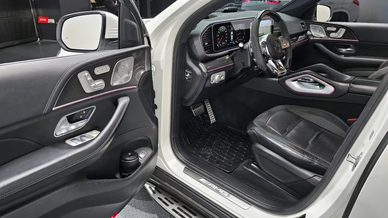 Mercedes-Benz GLE-Class