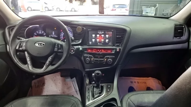 Kia K5