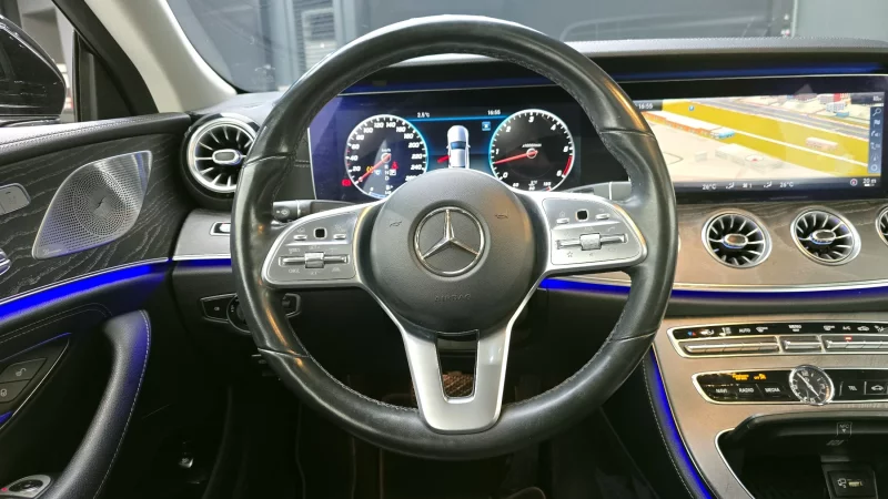 Mercedes-Benz CLS-Class