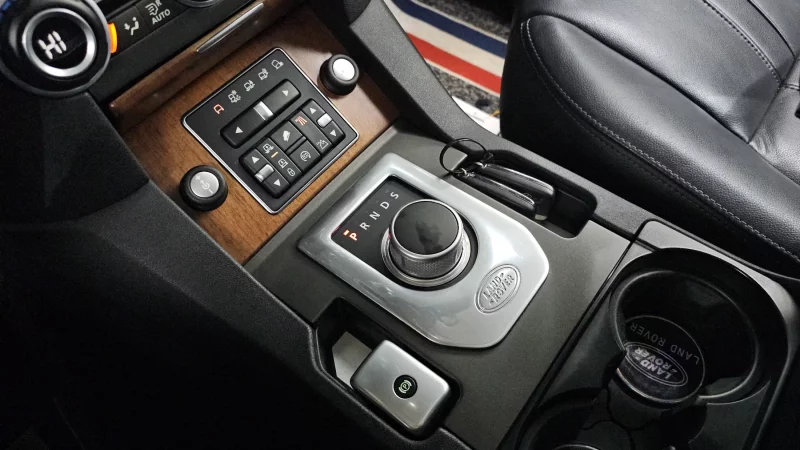 Land Rover DISCOVERY