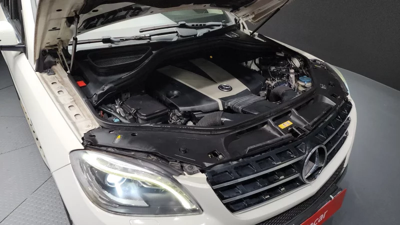 Mercedes-Benz M-class