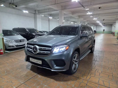 Mercedes-Benz GLS-Class